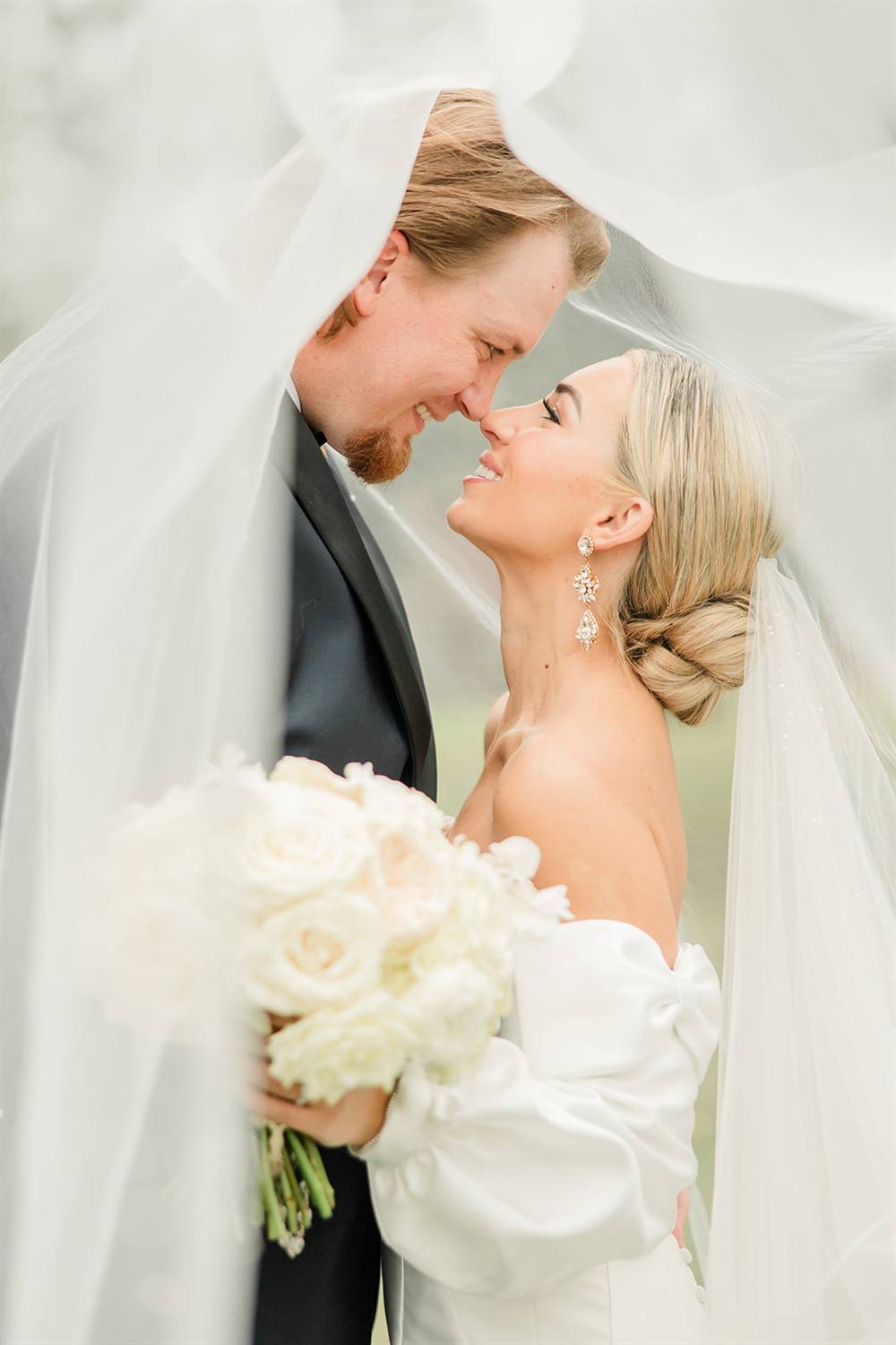 Alexis & Hunter wedding photo 11 of 26