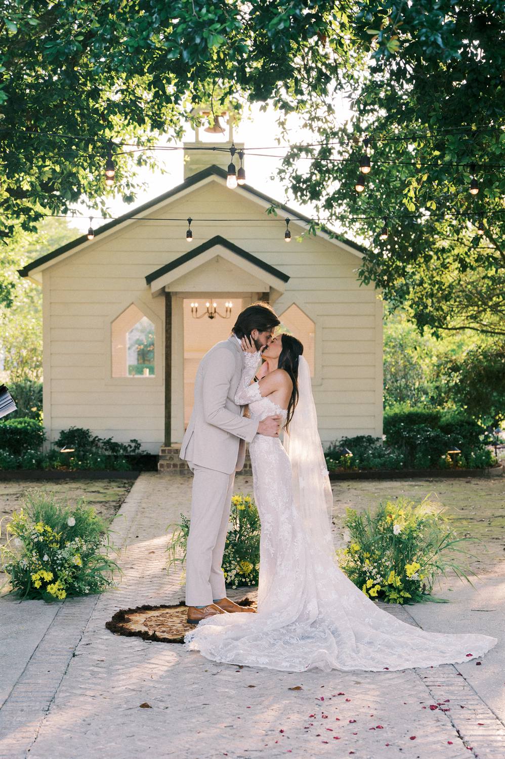 Brittany & Mason wedding photo 18 of 26