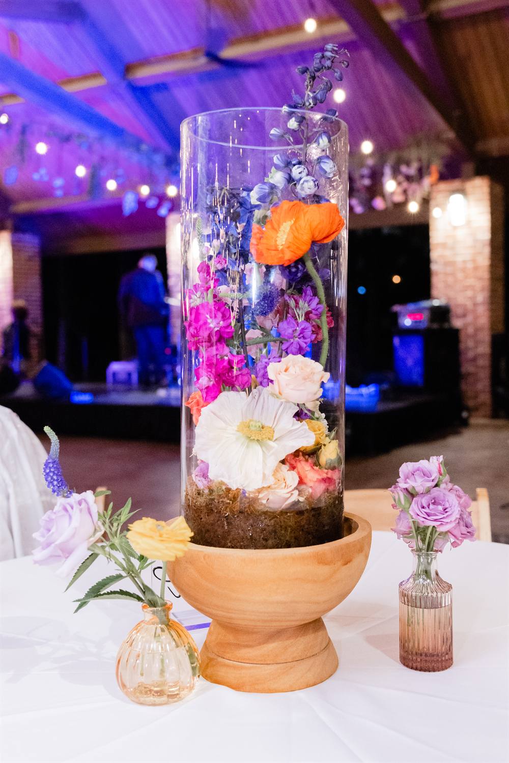 Event floral design by Events & Design by Nancy, photo 39 of 58