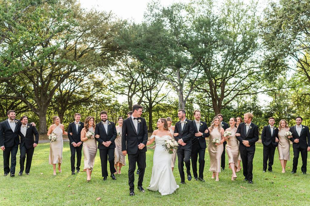 Madison & Dylan wedding photo 16 of 28