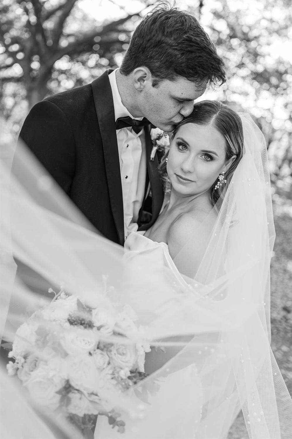 Madison & Dylan wedding photo 26 of 28